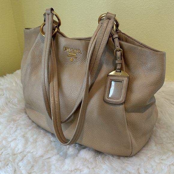 💯Authentic Prada Tote Leather Women's Bag🍀 - Picture 4 of 16